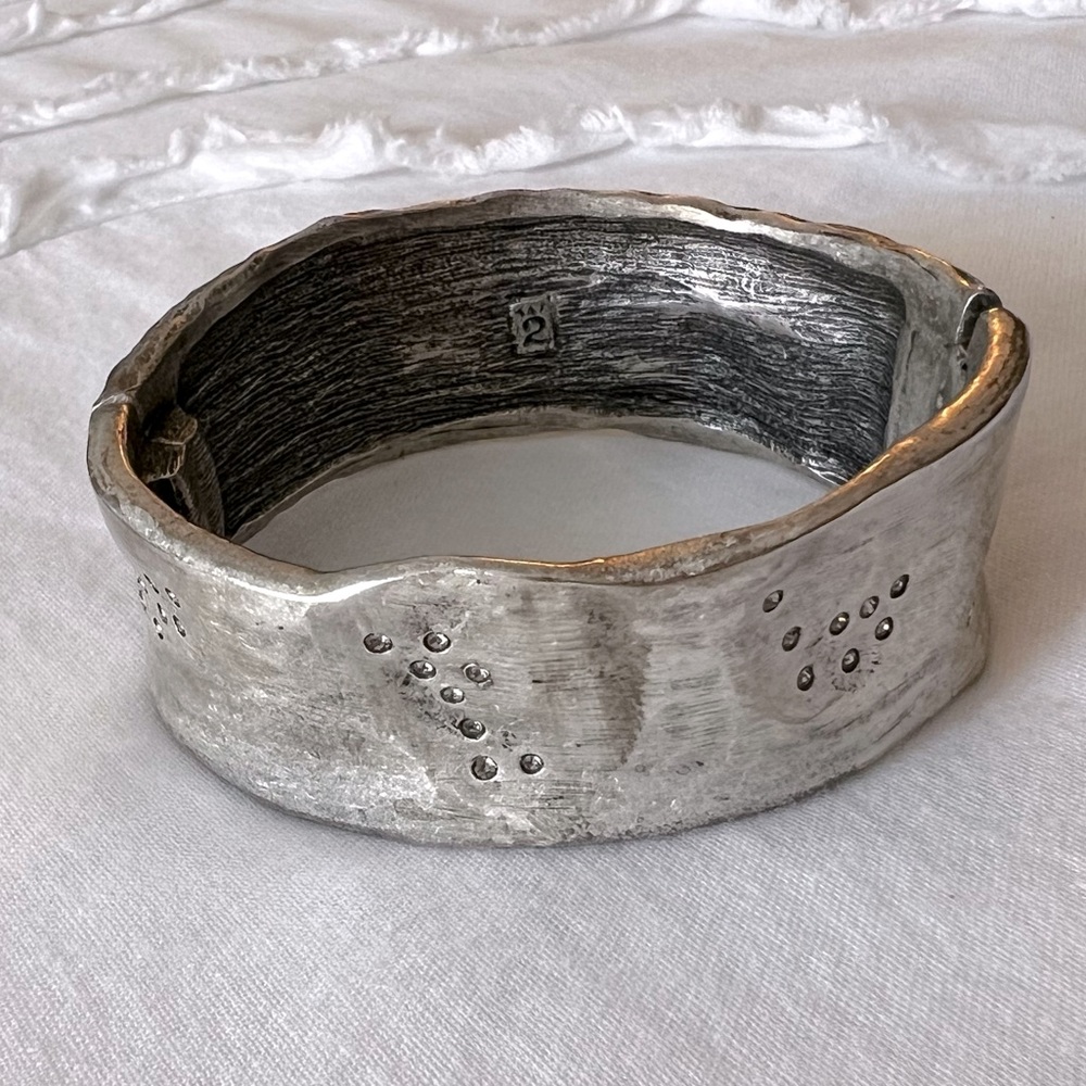 Tat2 Double Sided Antique Silver Constellation Bangle